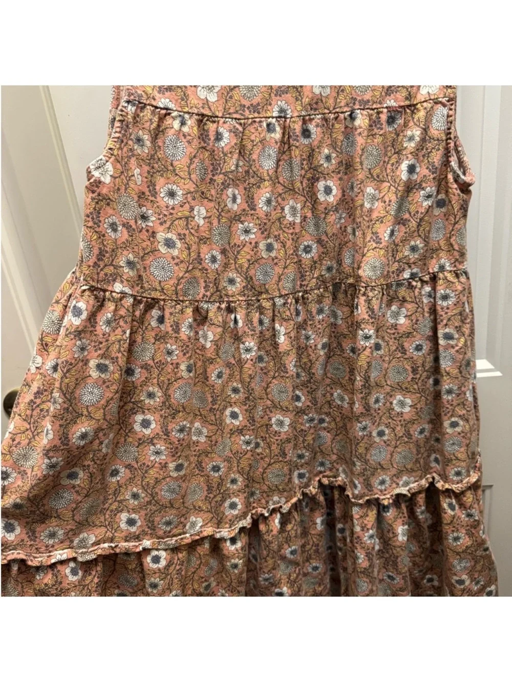 dip Sleeveless Floral Tiered Dress in Brown and White